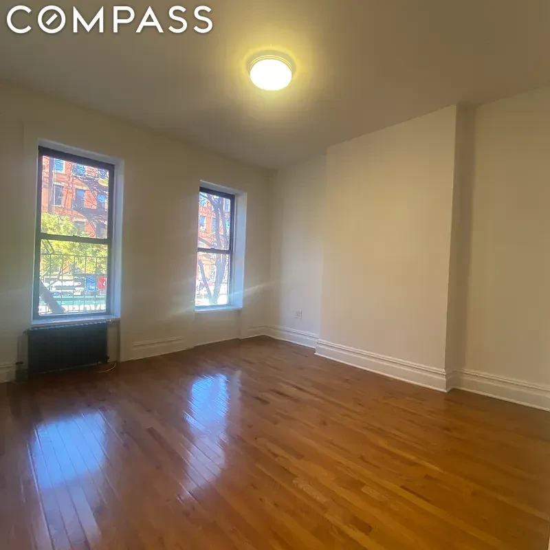 929 Columbus Avenue