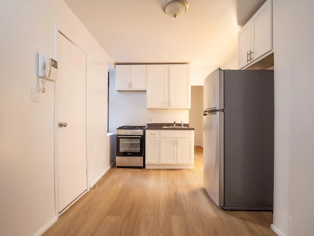 407 West 52nd Street