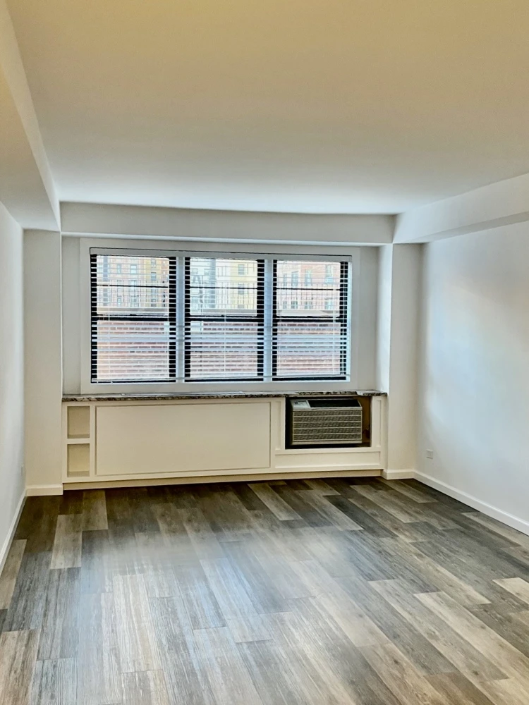 320 East 58th Street