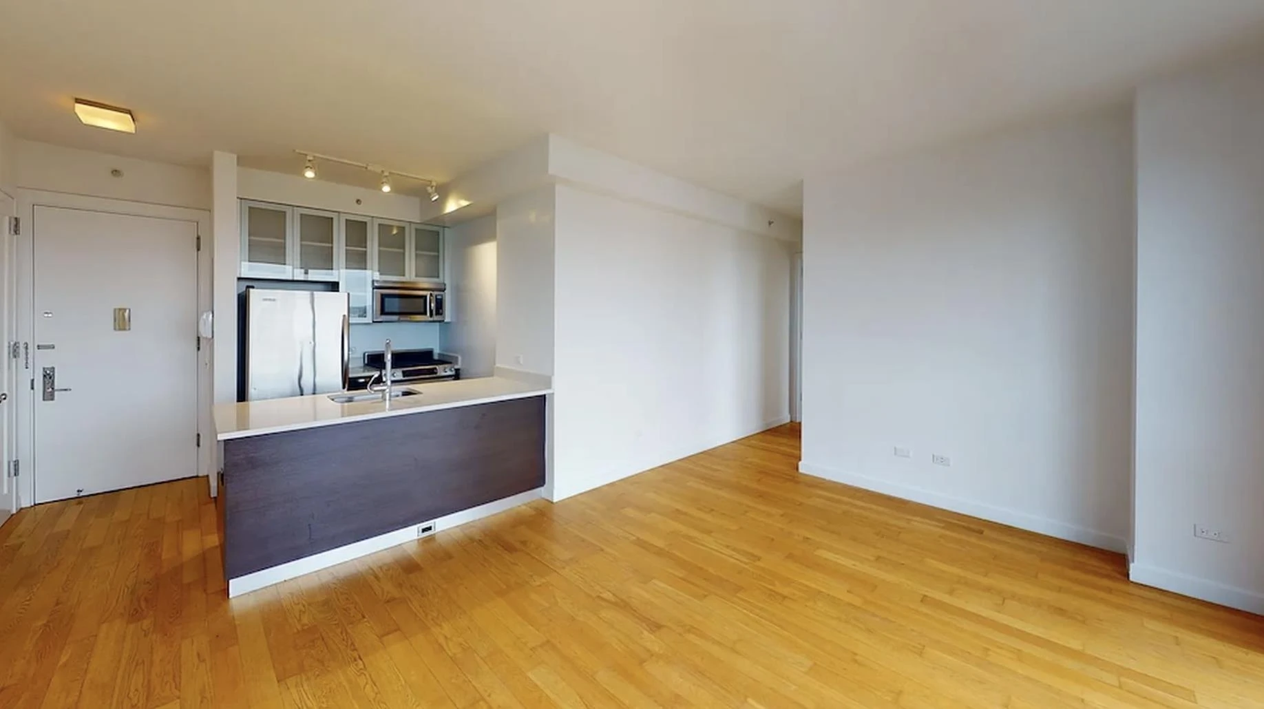 808 Columbus Avenue