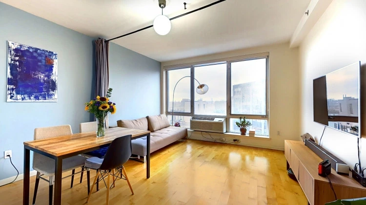 13-11 Jackson Avenue