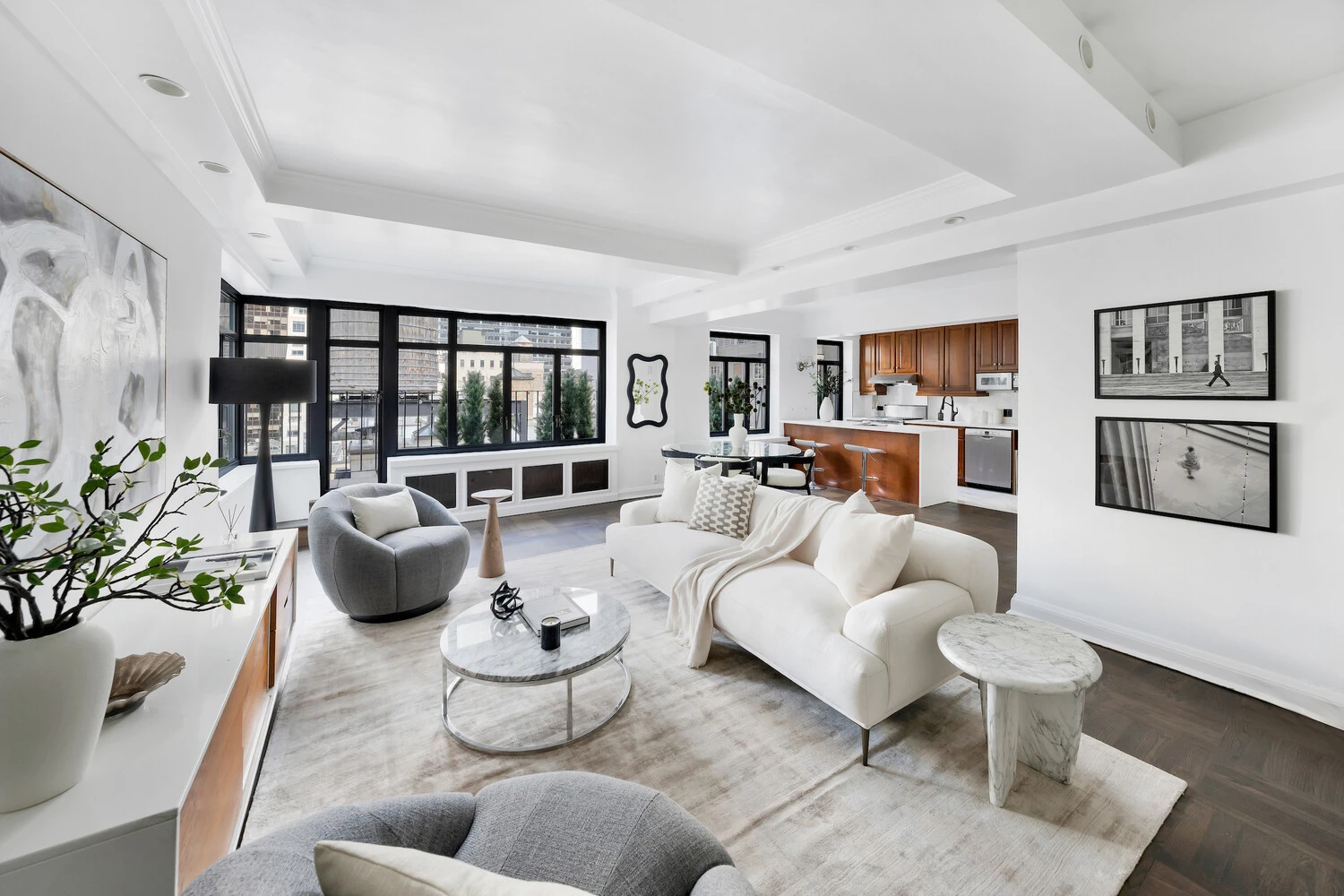 25 West 54th Street