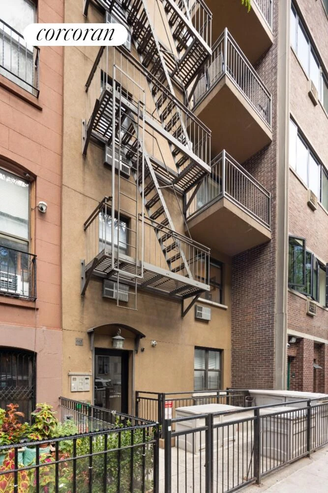447 West 47th Street