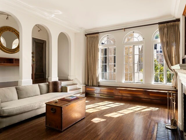 45 East 9th Street
