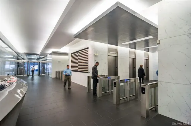 111 East 58th Street