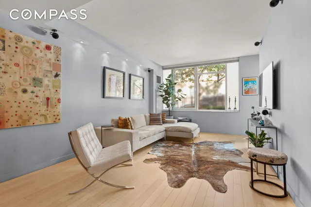 350 West 53rd Street