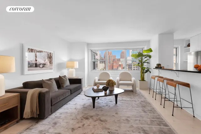 70 E 10th Street