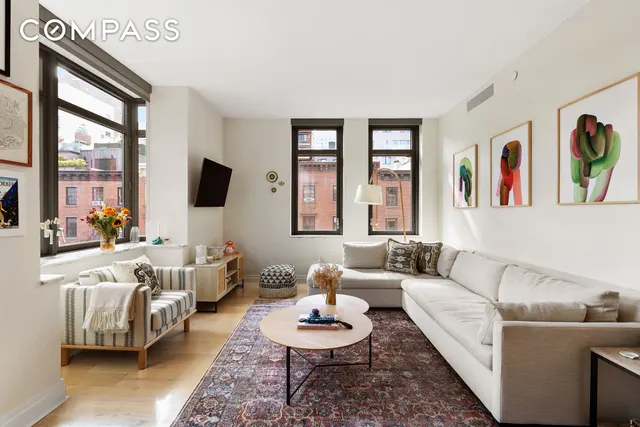 455 West 20th Street