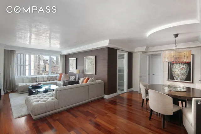 200 East 74th Street