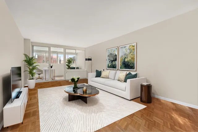 142 East 16th Street