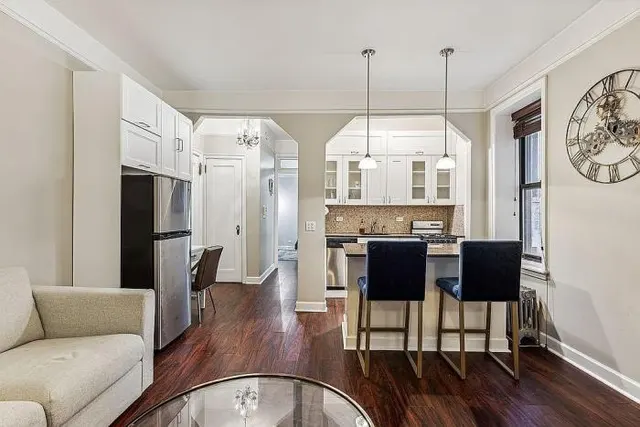 485 Central Park West