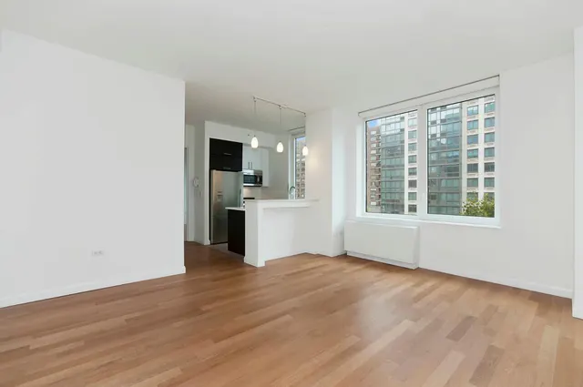 795 Columbus Avenue