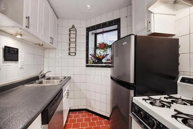 160 East 26th Street