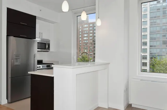 795 Columbus Avenue