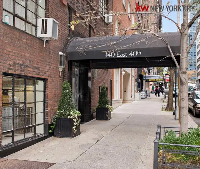 140 East 40th Street