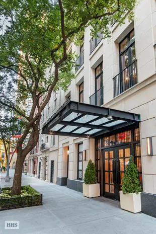 21 East 61st Street