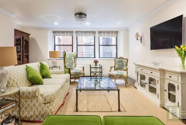 205 East 16th Street