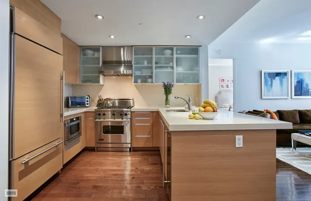 462 West 58th Street