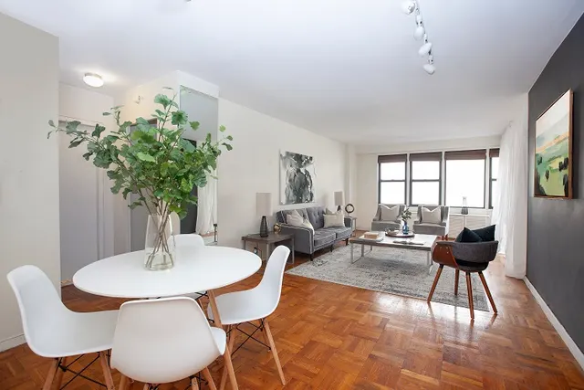 220 East 54th Street