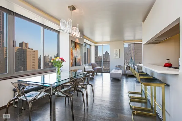 300 East 85th Street