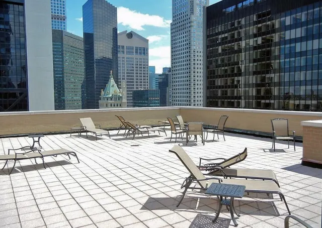 58 West 58th Street