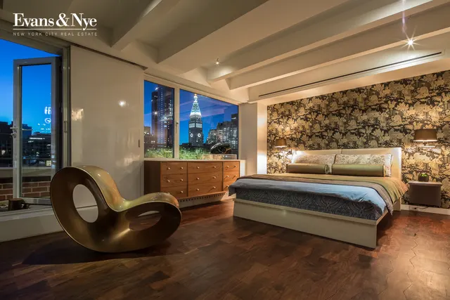 32 Gramercy Park South