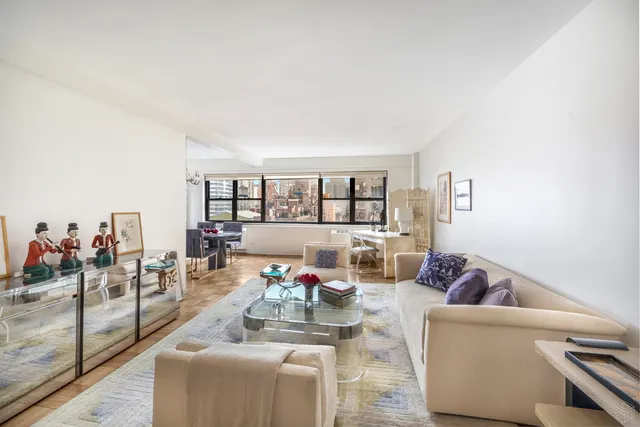 165 East 72nd Street