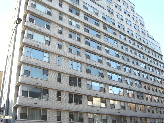 33 Greenwich Avenue