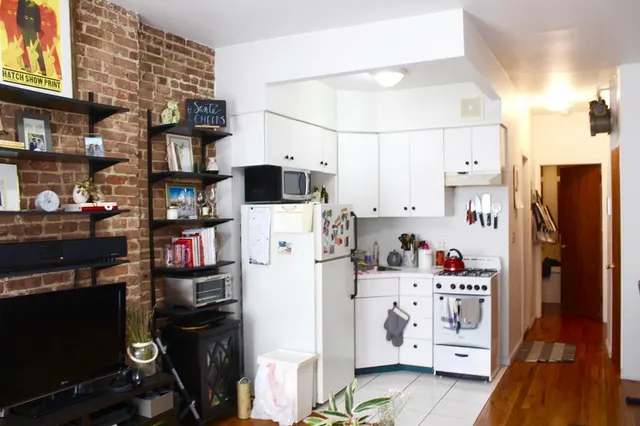 15 West 100th Street