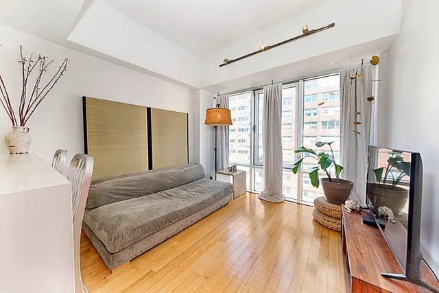 14 West 14th Street