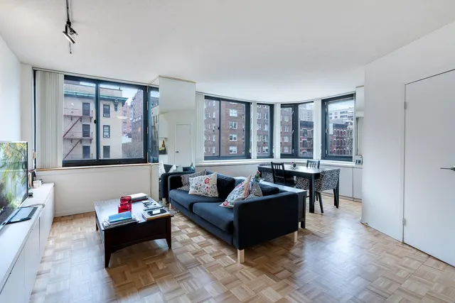 159 East 30th Street