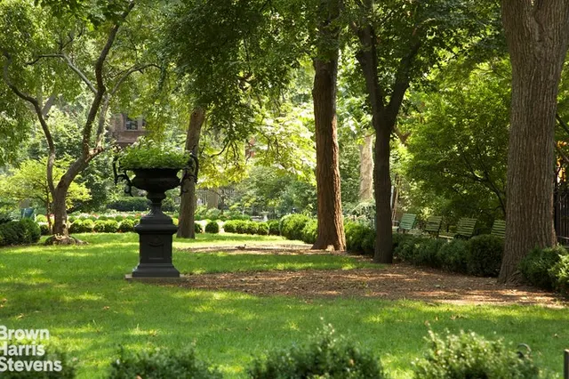 60 Gramercy Park North