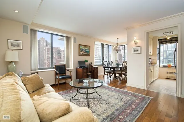300 East 85th Street