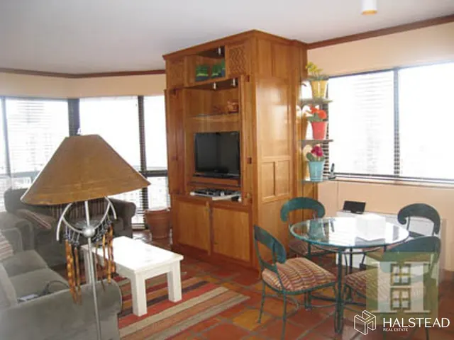 200 East 61st Street