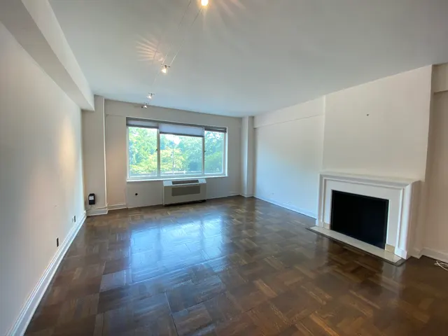 40 Central Park South
