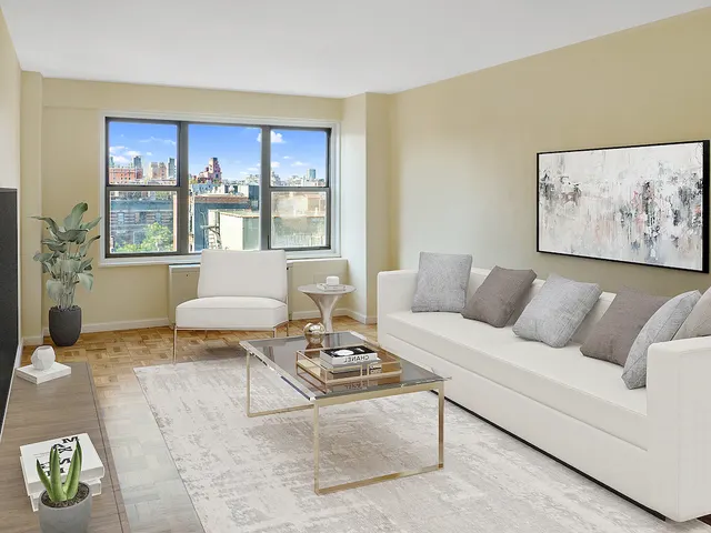 33 Greenwich Avenue
