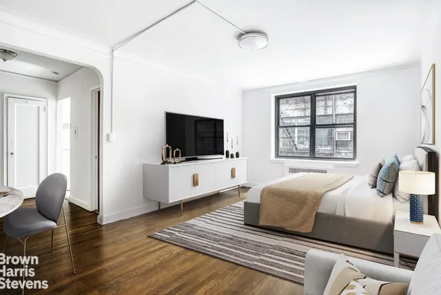 8 East 48th Street