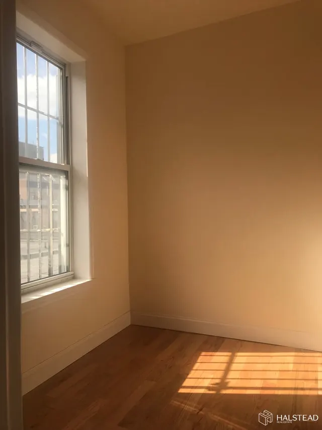 231 Thompson Street
