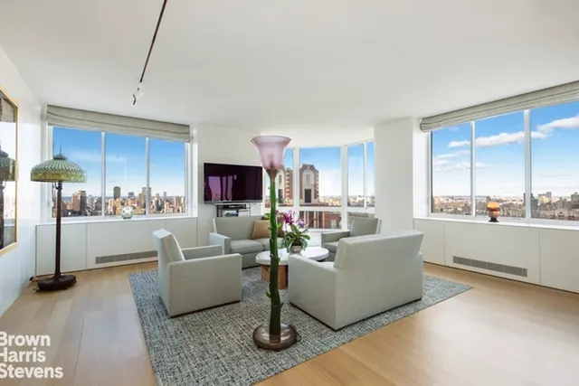200 East 65th Street