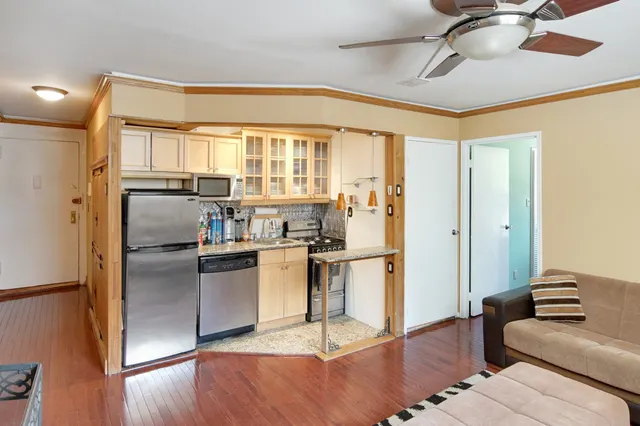 160 East 26th Street