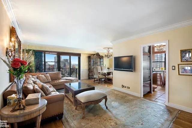 345 East 80th Street