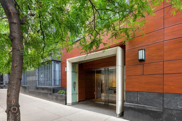 462 West 58th Street
