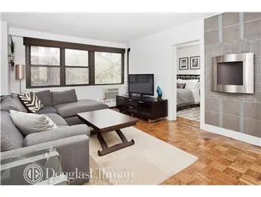 210 East 15th Street