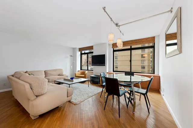 400 East 70th Street