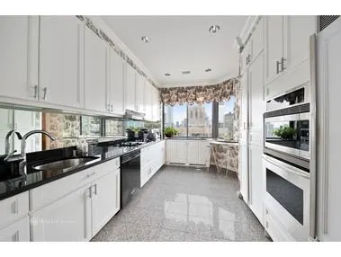 200 East 65th Street