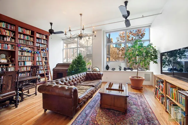 718 Broadway
