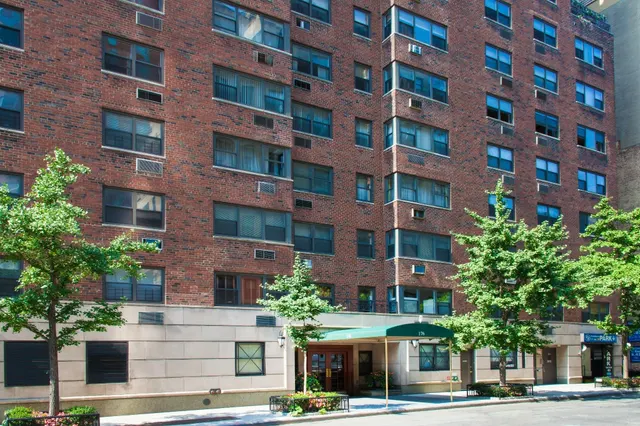 176 East 77th Street