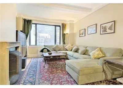 27 West 55th Street