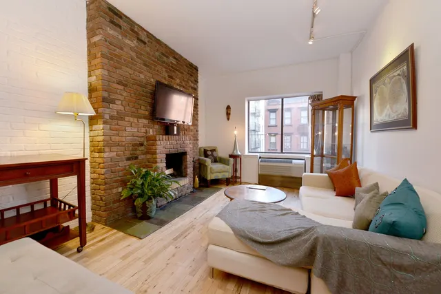 160 East 26th Street