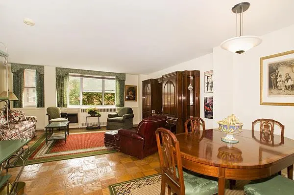 32 Gramercy Park South